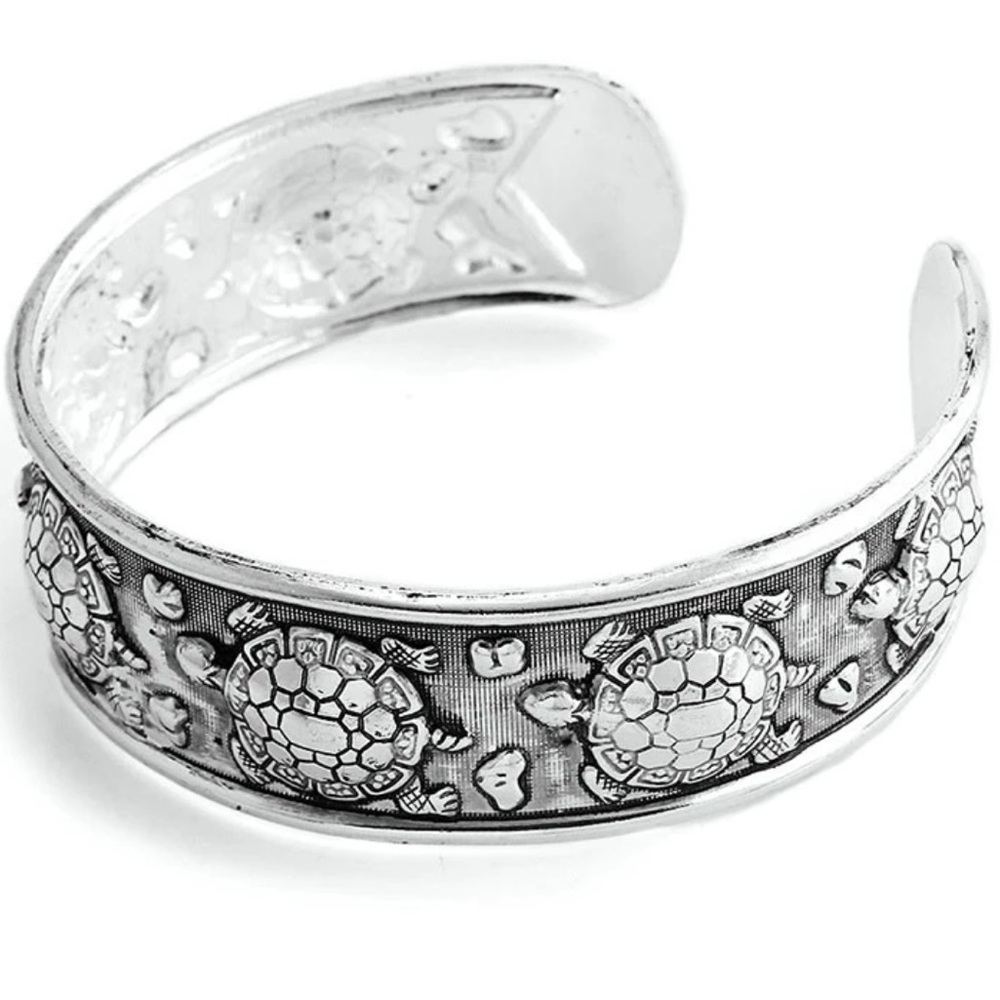 Incredible Silver Turtle Boho Gypsy Bangle (H2) - Picture 8 of 8
